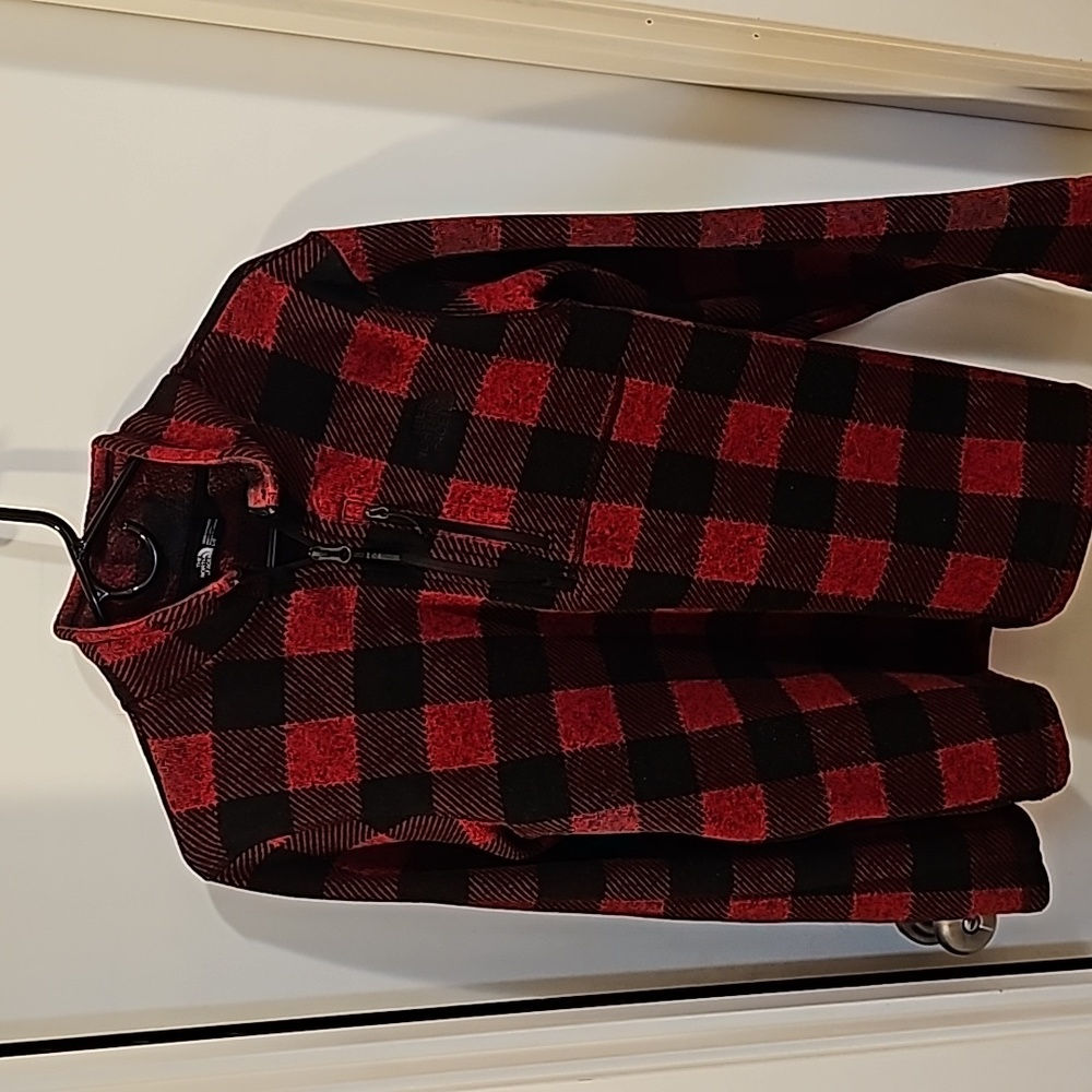 Northface Buffalo plaid half zip